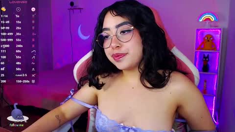 Snapshot of iamveroo chatting on 02-18-25, 06:26 Veronica NDEPENT MODEL online show from 02-18-25, 06:26