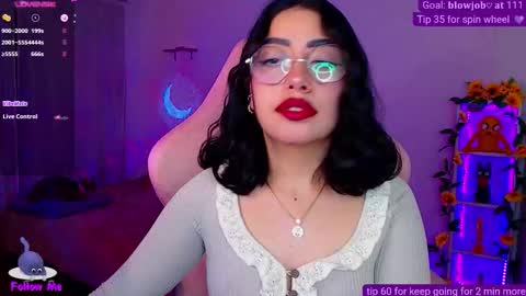 Snapshot of iamveroo chatting on 09-12-25, 04:34 Veronica NDEPENT MODEL online show from 09-12-25, 04:34
