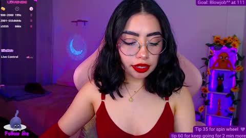 Snapshot of iamveroo chatting on 09-23-25, 04:37 Veronica NDEPENT MODEL online show from 09-23-25, 04:37