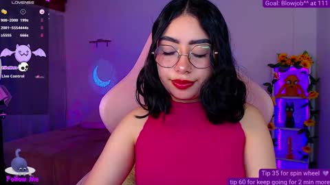 Snapshot of iamveroo chatting on 10-08-25, 03:15 Veronica NDEPENT MODEL online show from 10-08-25, 03:15