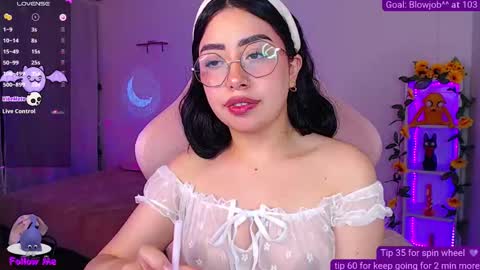 Snapshot of iamveroo chatting on 10-09-25, 03:37 Veronica NDEPENT MODEL online show from 10-09-25, 03:37