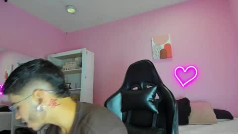 IAN CASTILLO online show from 02-21-25, 11:11