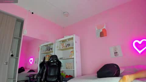 IAN CASTILLO online show from 09-12-25, 11:10