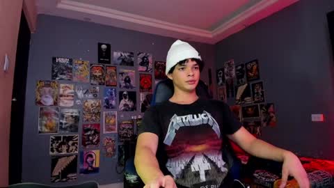 Andres online show from 12-31-24, 06:48