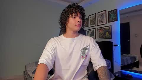 Andres online show from 03-17-26, 04:06