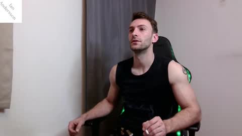 Snapshot of ianandersson27 chatting on 02-25-25, 04:14 Ian Andersson online show from 02-25-25, 04:14