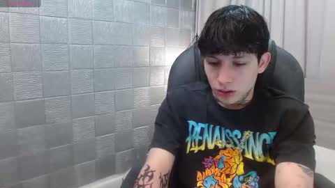 ian online show from 11-19-25, 03:06