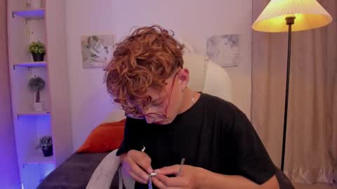 Snapshot of iangel_ chatting on 11-29-25, 08:39 ian online show from 11-29-25, 08:39