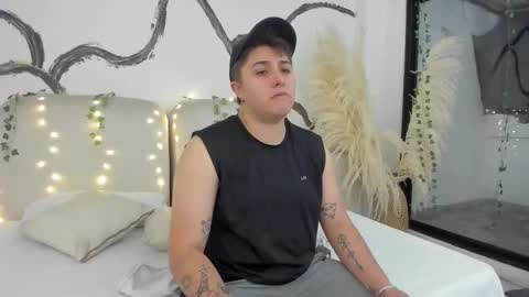 ian online show from 12-18-25, 07:25