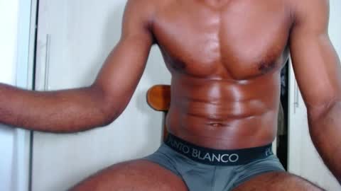 Snapshot of ianrashatxxx chatting on 02-10-25, 01:03 Ian Rashad online show from 02-10-25, 01:03