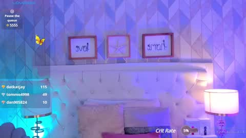 Snapshot of iara_smith_ chatting on 01-27-25, 03:18 iara smith online show from 01-27-25, 03:18