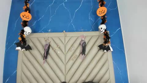 Snapshot of ibbie_ chatting on 10-28-25, 12:09 ibbie_ online show from 10-28-25, 12:09