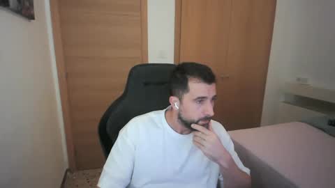 iberian_macho online show from 11-14-25, 08:57