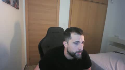 iberian_macho online show from 11-28-25, 03:58