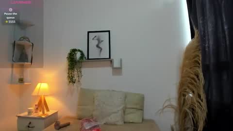 ice_y_abigail online show from 11-11-25, 12:05