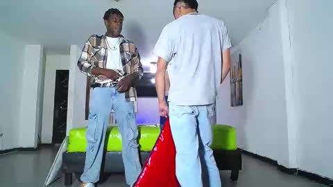 THOMAS AND DAMIAND online show from 10-01-25, 12:55