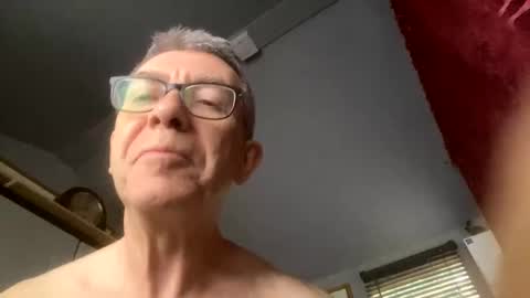 ComePlayWithMe online show from 01-20-25, 09:13