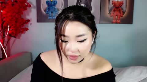 Snapshot of ichiben chatting on 01-16-25, 10:10 ichiben online show from 01-16-25, 10:10