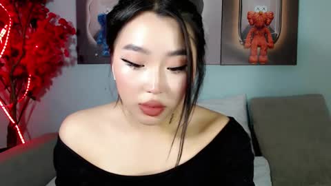 Snapshot of ichiben chatting on 02-04-25, 09:10 ichiben online show from 02-04-25, 09:10