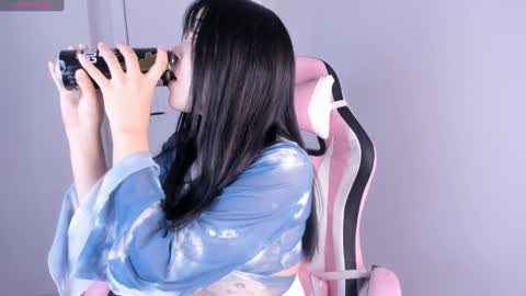 Snapshot of ichigo_o chatting on 12-12-24, 06:14 Hitomi online show from 12-12-24, 06:14