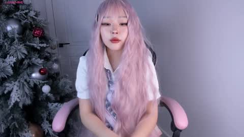 Snapshot of ichigo_o chatting on 12-28-24, 05:55 Hitomi online show from 12-28-24, 05:55