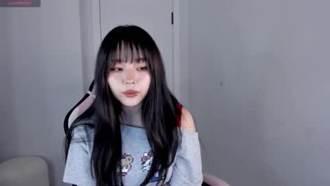 Snapshot of ichigo_o chatting on 09-26-25, 10:03 Hitomi online show from 09-26-25, 10:03