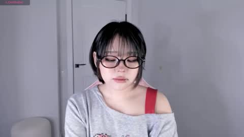 Hitomi   online show from 02-27-26, 10:54