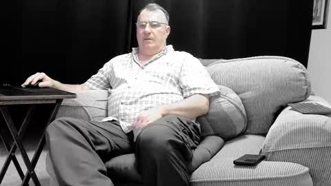 Christopher online show from 03-03-25, 01:21