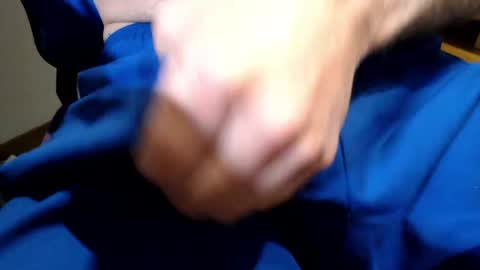 Snapshot of icky_thumps chatting on 05-10-26, 04:28 icky_thumps online show from 05-10-26, 04:28