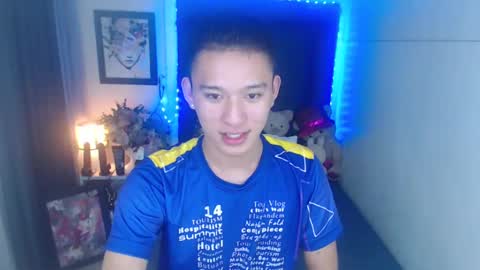 Mateo online show from 12-18-24, 07:30