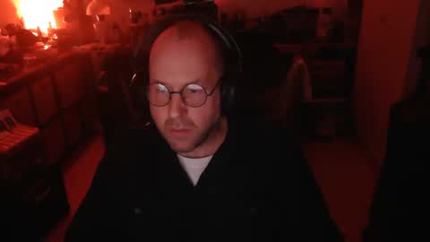 icum4ladies2021 online show from 01-13-26, 01:44