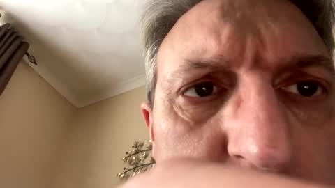 Snapshot of icums4u chatting on 12-04-24, 12:58 icums4u online show from 12-04-24, 12:58