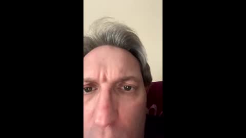 Snapshot of icums4u chatting on 02-17-25, 04:15 icums4u online show from 02-17-25, 04:15