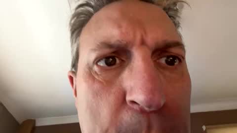 Snapshot of icums4u chatting on 10-11-25, 08:13 icums4u online show from 10-11-25, 08:13