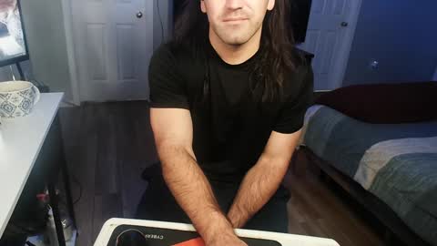 Snapshot of icy_ivy chatting on 01-22-25, 05:38 Ivan online show from 01-22-25, 05:38