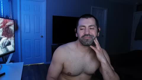 Snapshot of icy_ivy chatting on 03-05-25, 06:34 Ivan online show from 03-05-25, 06:34