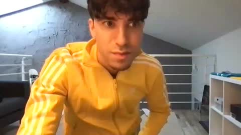 Snapshot of icyninesix chatting on 02-05-25, 08:00 icyninesix online show from 02-05-25, 08:00