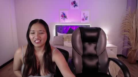 Icy online show from 12-15-25, 01:04