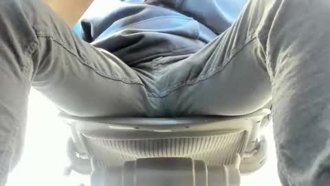 idfunguy2023 online show from 11-02-25, 11:18