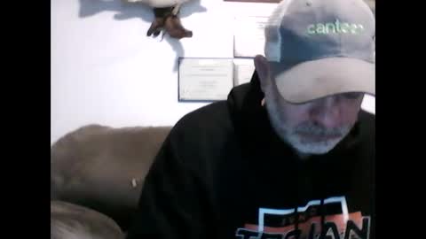 Snapshot of idkwhyidothis348732 chatting on 12-26-24, 12:16 idkwhyidothis348732 online show from 12-26-24, 12:16