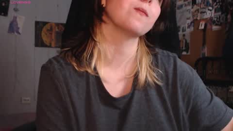 Saya online show from 04-29-26, 02:26