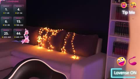 Little Flower online show from 12-20-25, 08:05