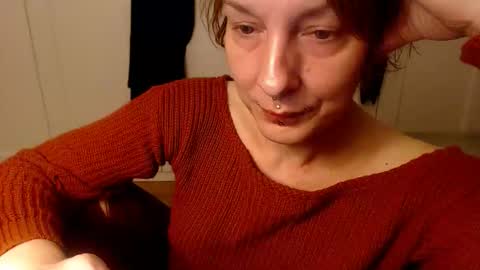 Snapshot of ifk_donkeysfr chatting on 11-21-25, 08:40 Ifk Donkeys online show from 11-21-25, 08:40