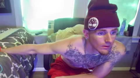 Snapshot of igetherwetter chatting on 12-31-24, 02:47 Amiri Roue online show from 12-31-24, 02:47