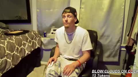 Snapshot of igetherwetter chatting on 01-02-25, 07:12 Amiri Roue online show from 01-02-25, 07:12