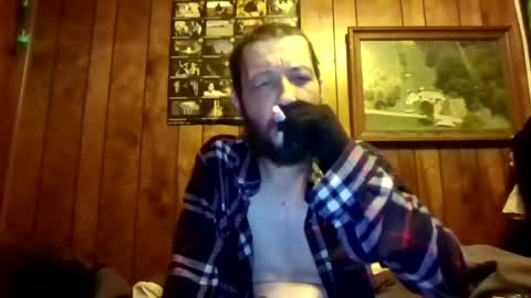 Snapshot of iggy617 chatting on 07-25-26, 03:42 iggy617 online show from 07-25-26, 03:42