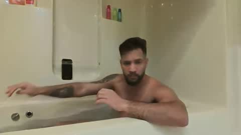 Angel Oppenheim online show from 10-26-25, 01:33