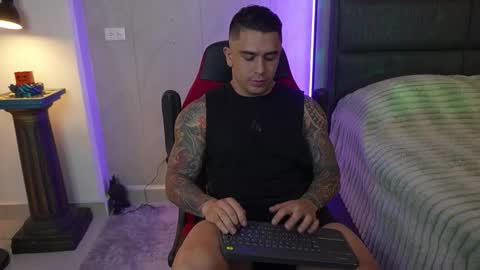 Igor scott online show from 11-01-25, 01:29