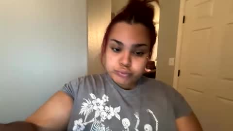 Snapshot of igotthroated chatting on 04-18-26, 08:29 igotthroated online show from 04-18-26, 08:29