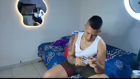 Snapshot of ihan_hot chatting on 06-10-26, 04:01 ihan_hot online show from 06-10-26, 04:01